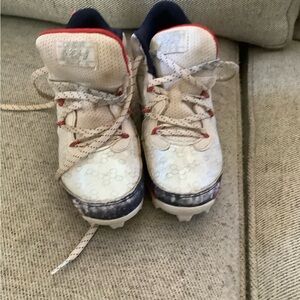Boys Under Armour Baseball Cleats